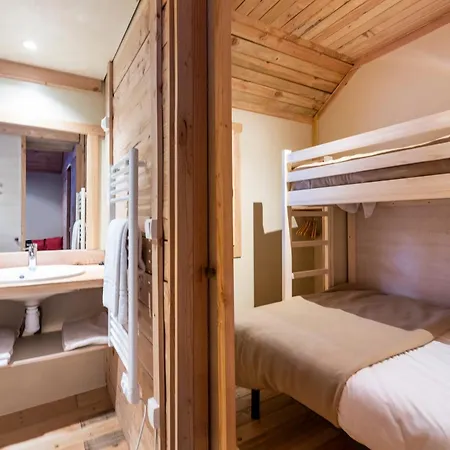 Campsite Huttopia La Claree 3*